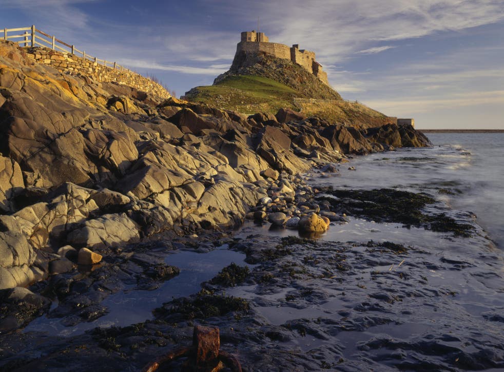 Lindisfarne Castle Wallpapers