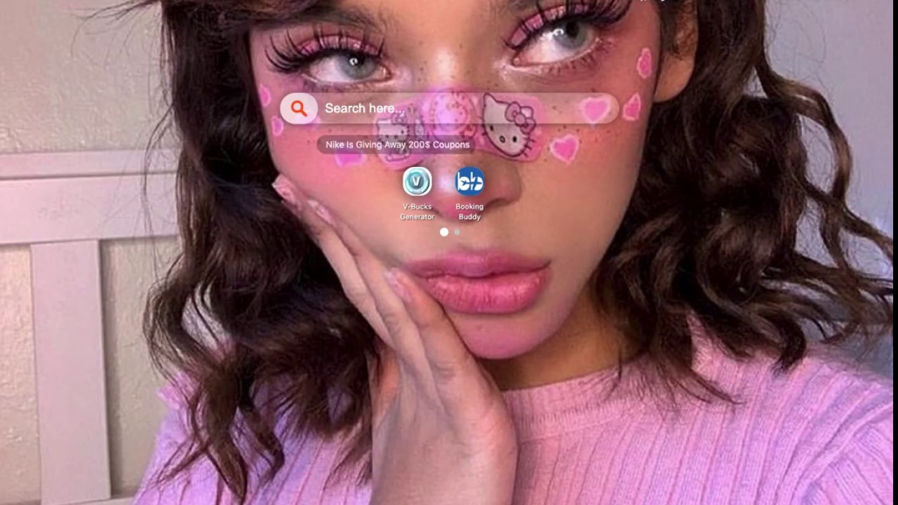 Lip Gloss Aesthetic Wallpapers