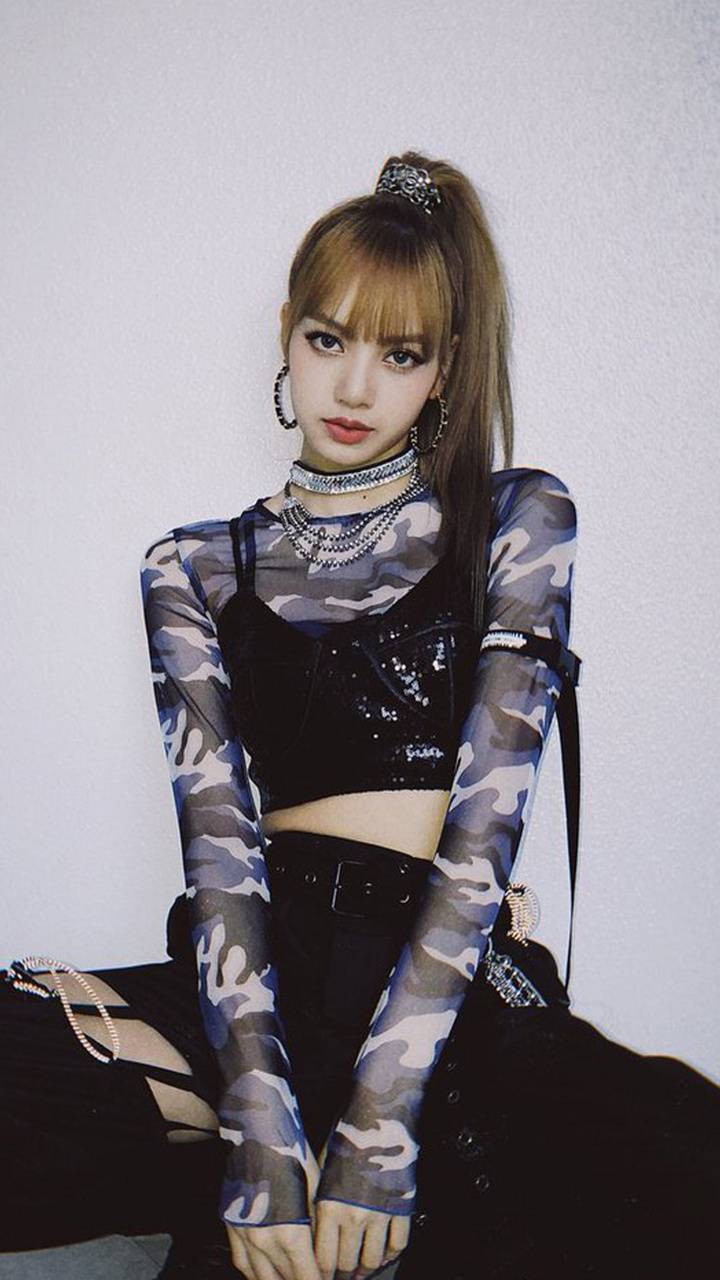 Lisa Blackpink Iphone Wallpapers