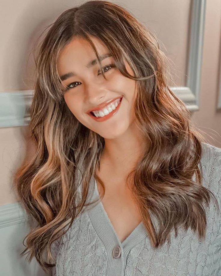 Liza Soberan Wallpapers