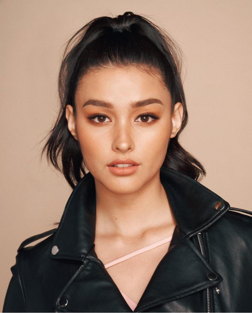 Liza Soberan Wallpapers