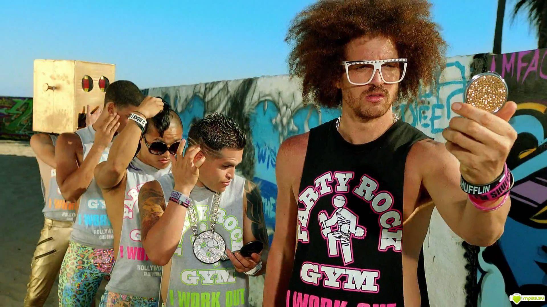 Lmfao песни. Лмфао группа. LMFAO 2011. Солист группы LMFAO. Группа LMFAO Redfoo.