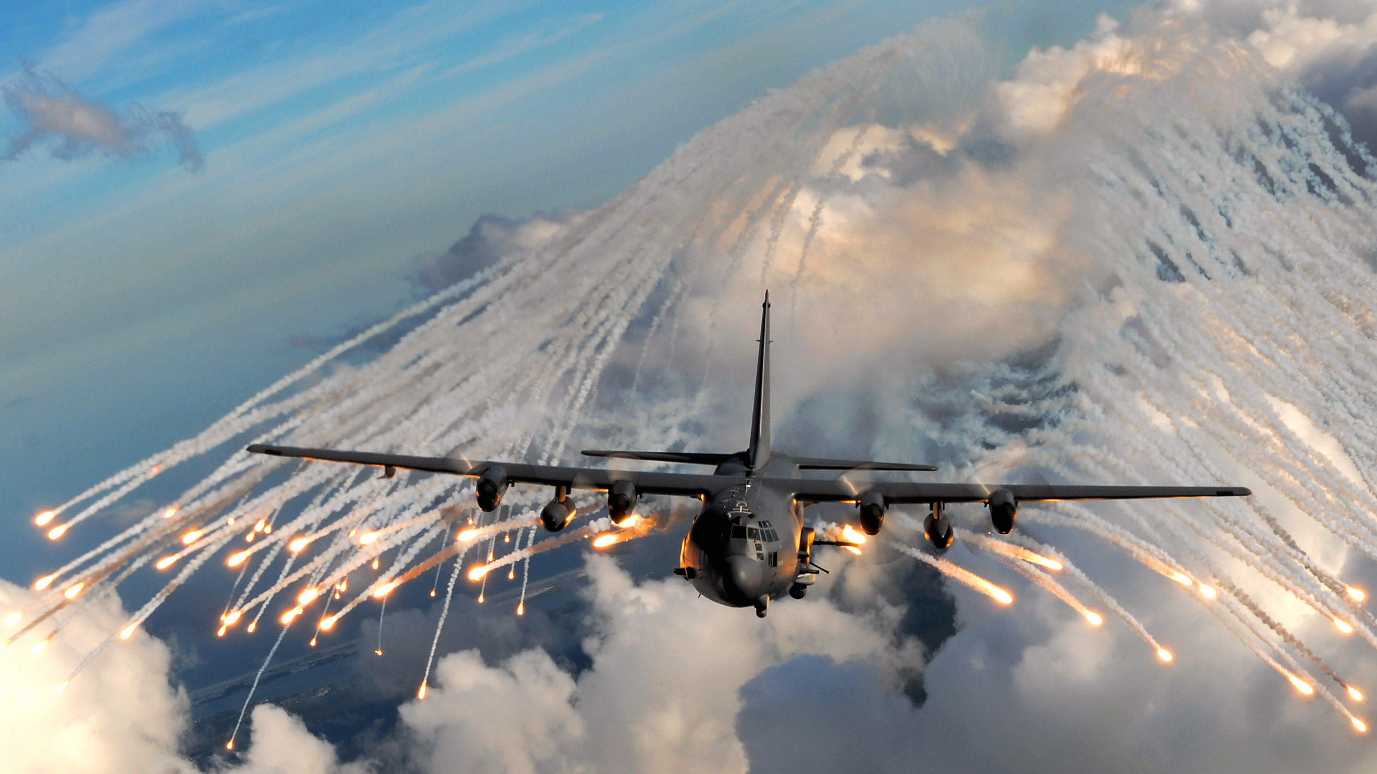 Lockheed Ac-130 Wallpapers