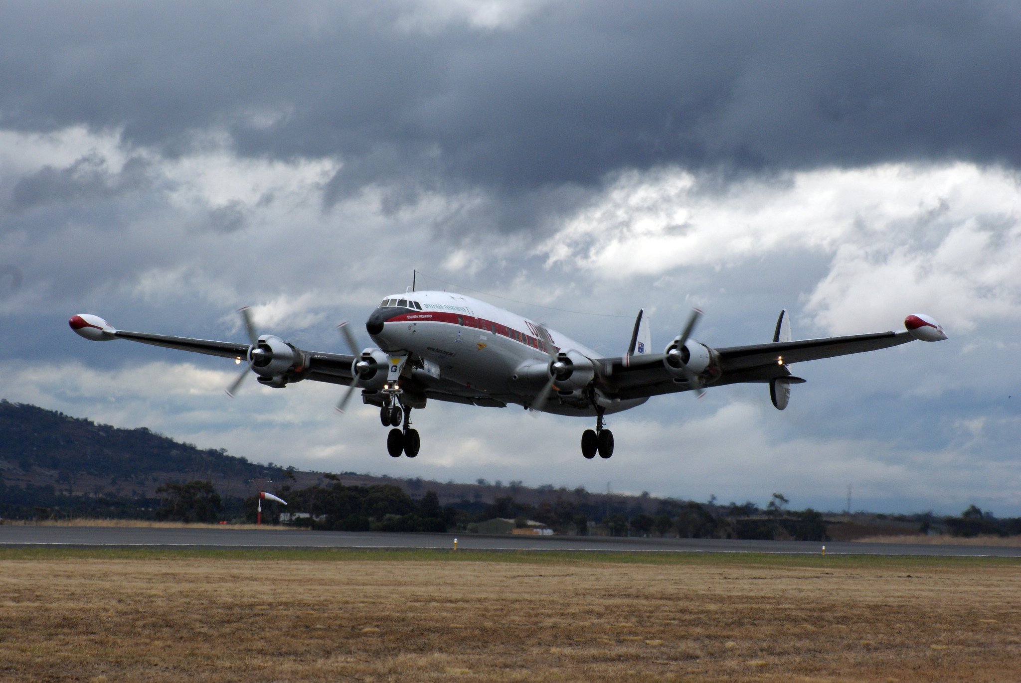 Lockheed Constellation Wallpapers