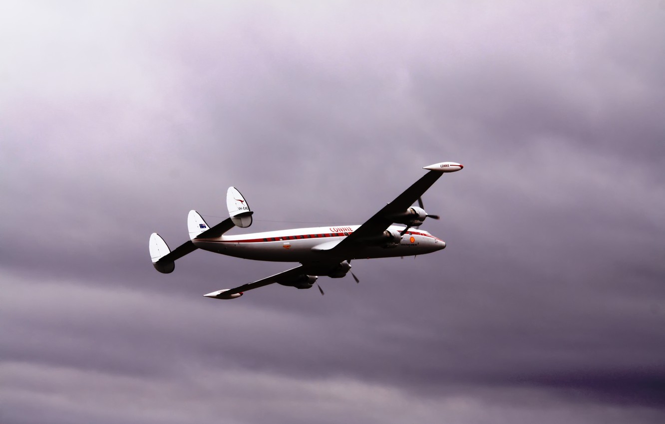 Lockheed Constellation Wallpapers