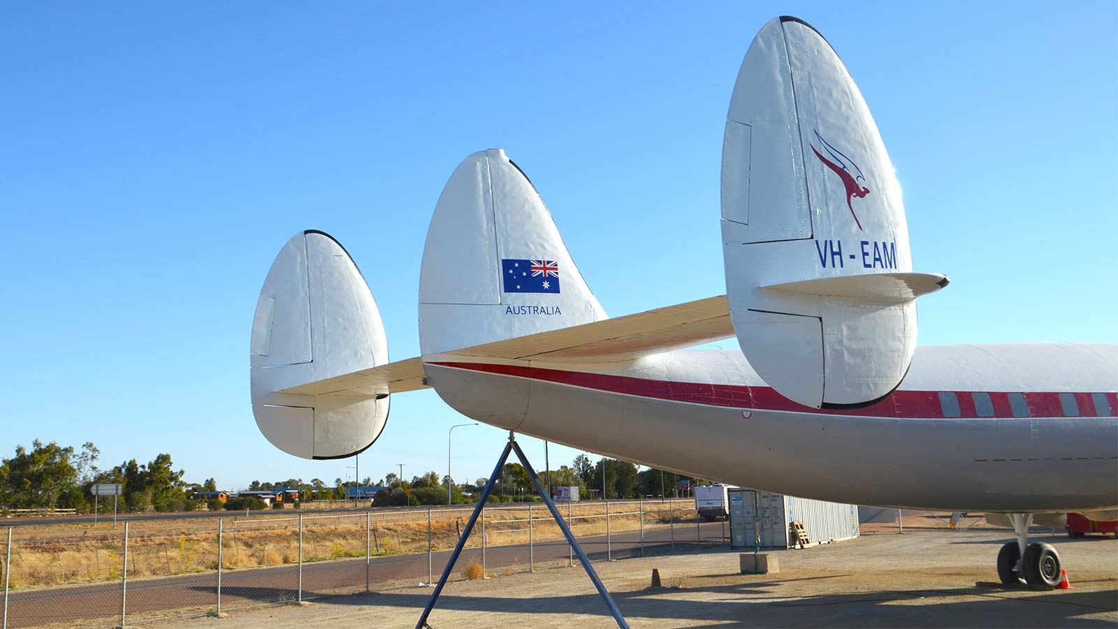 Lockheed Constellation Wallpapers