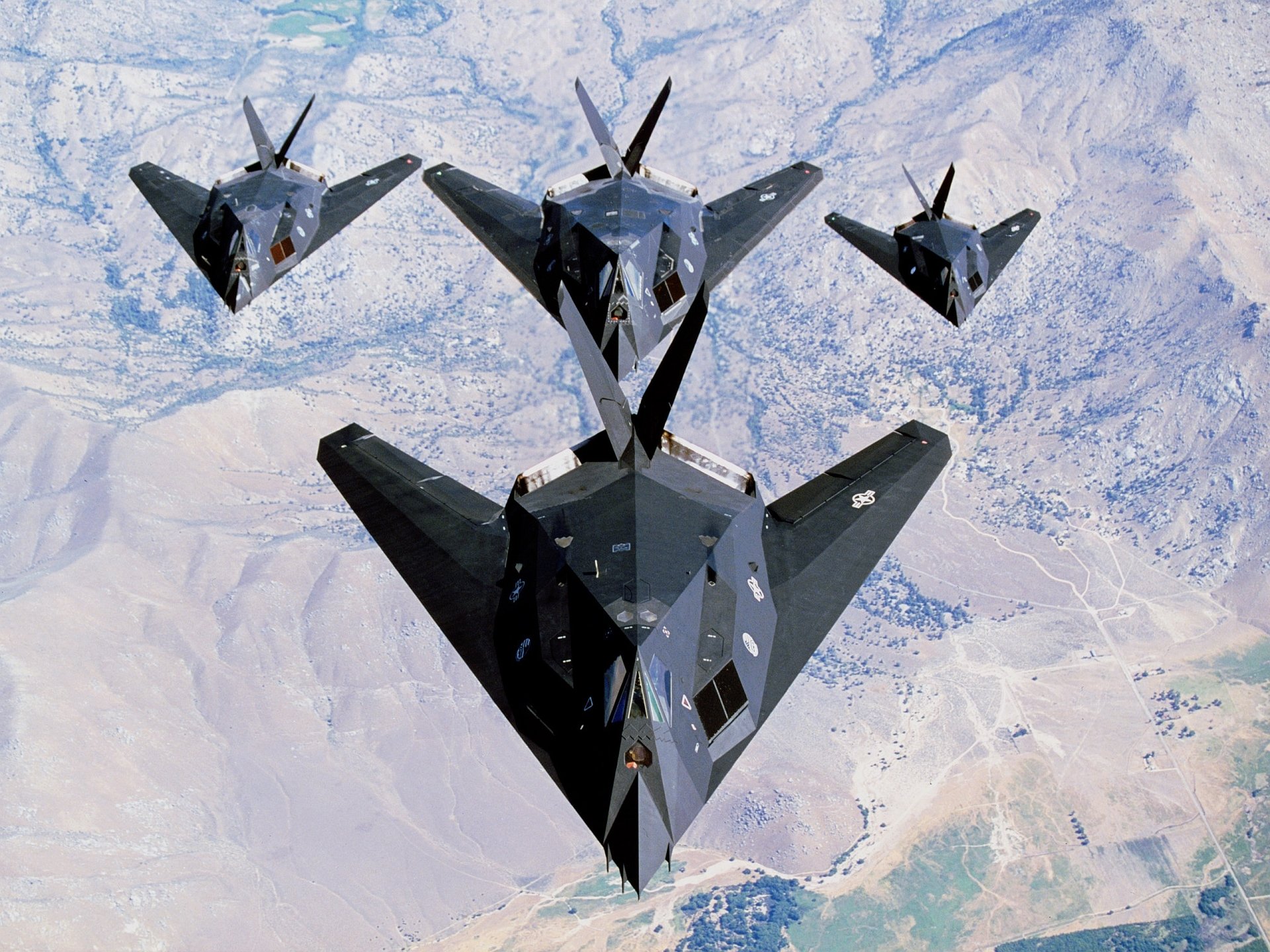 Lockheed F-117 Nighthawk Wallpapers