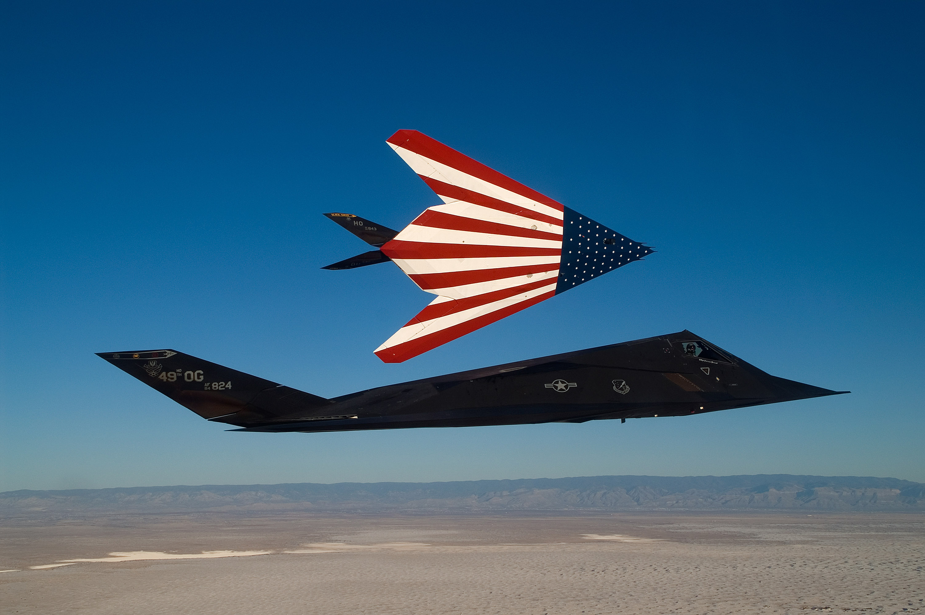 Lockheed F-117 Nighthawk Wallpapers