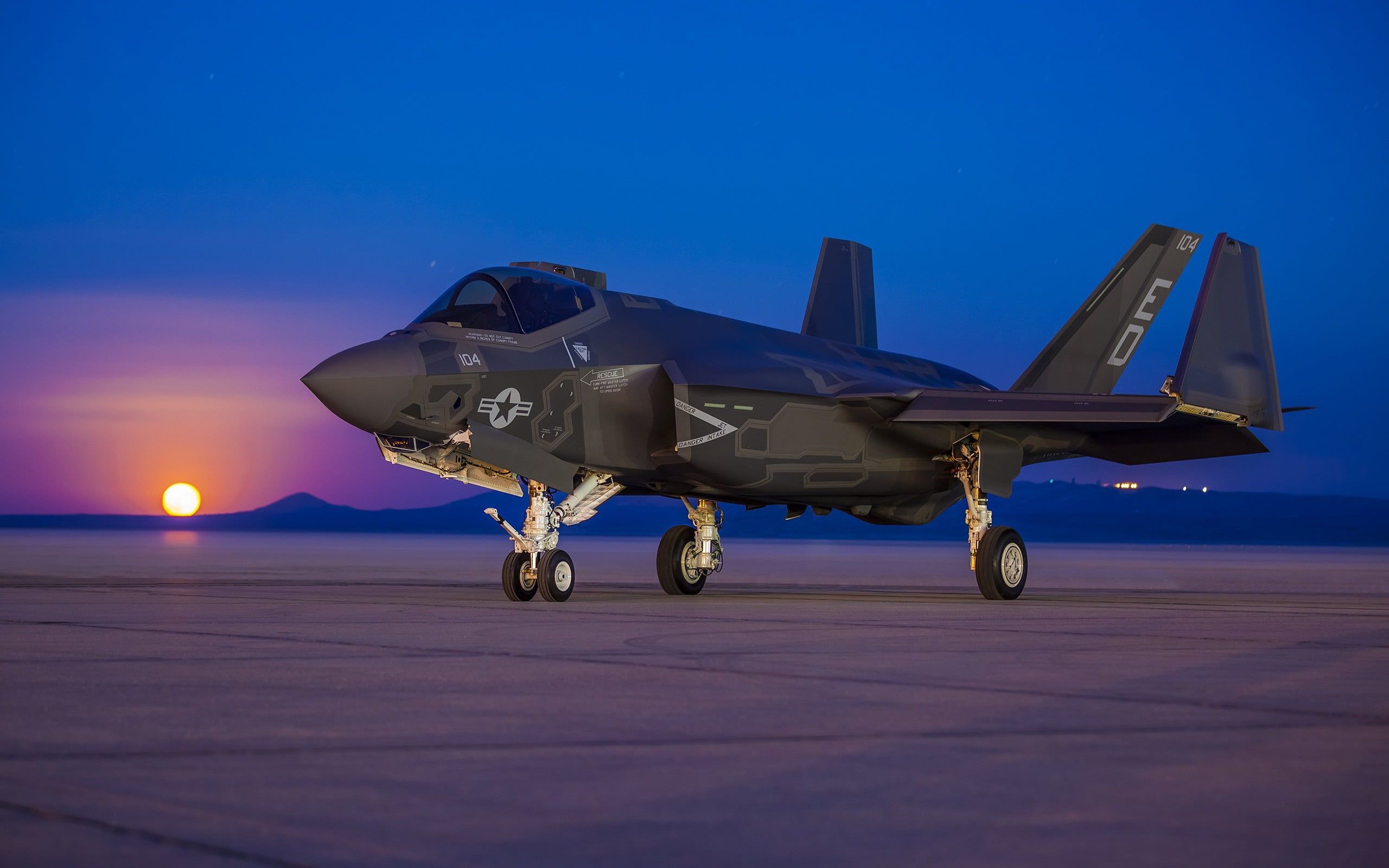 Lockheed Martin F-35 Lightning Ii Wallpapers