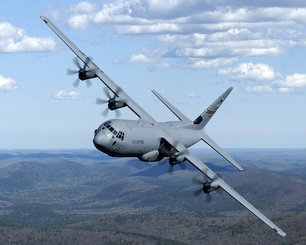 Lockheed Mc-130 Wallpapers