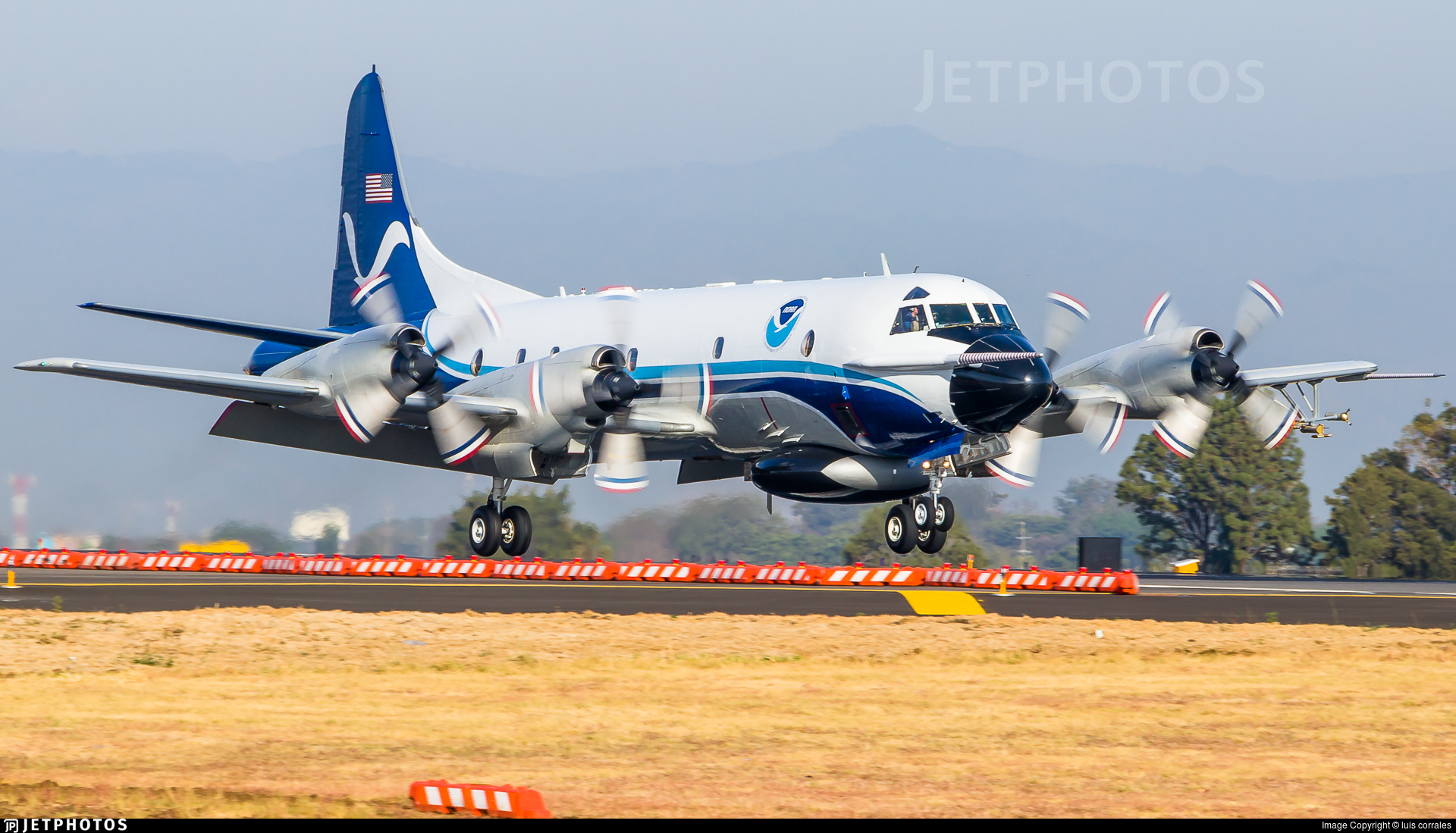 Lockheed Wp-3D Orion Wallpapers