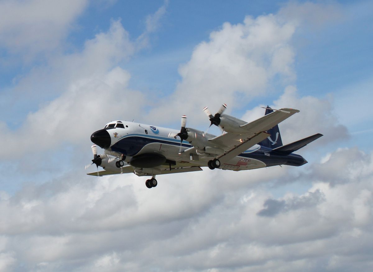 Lockheed Wp-3D Orion Wallpapers