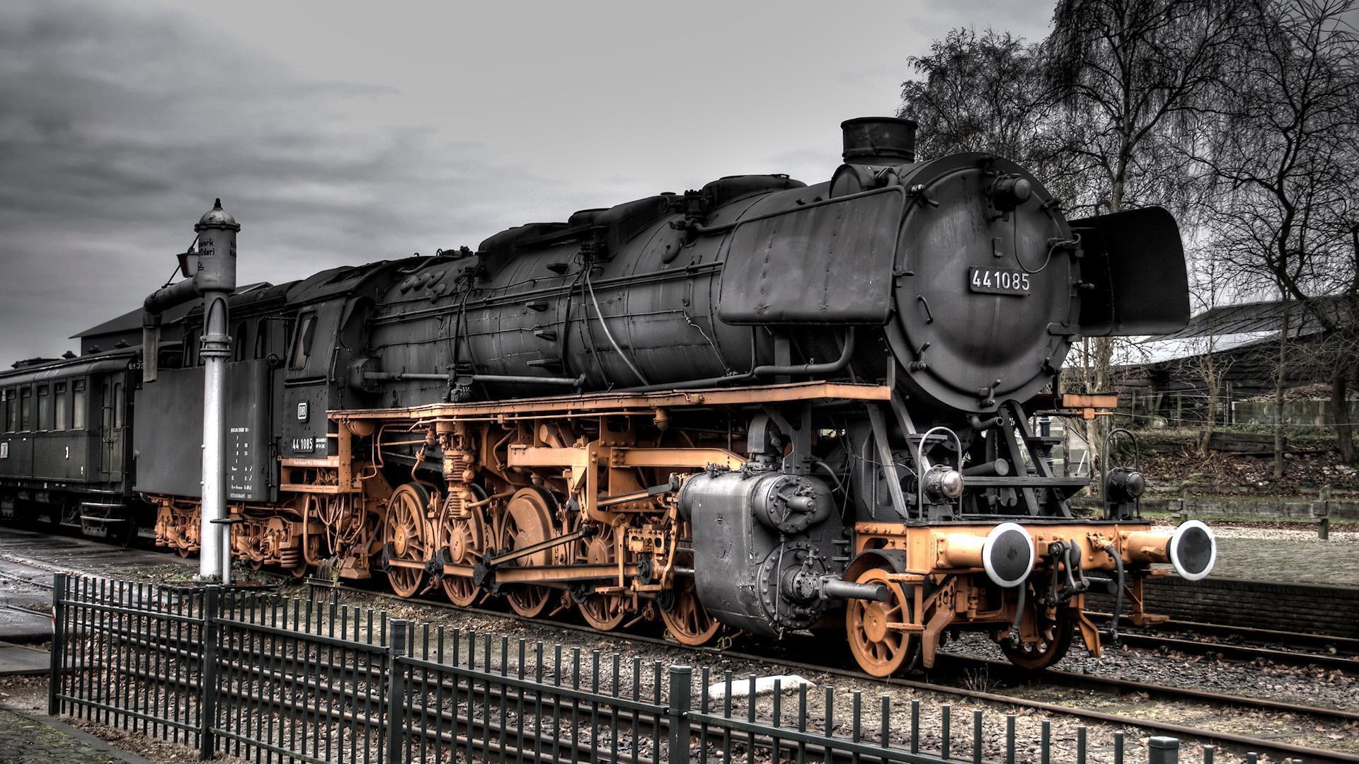 Locomotive Wallpapers