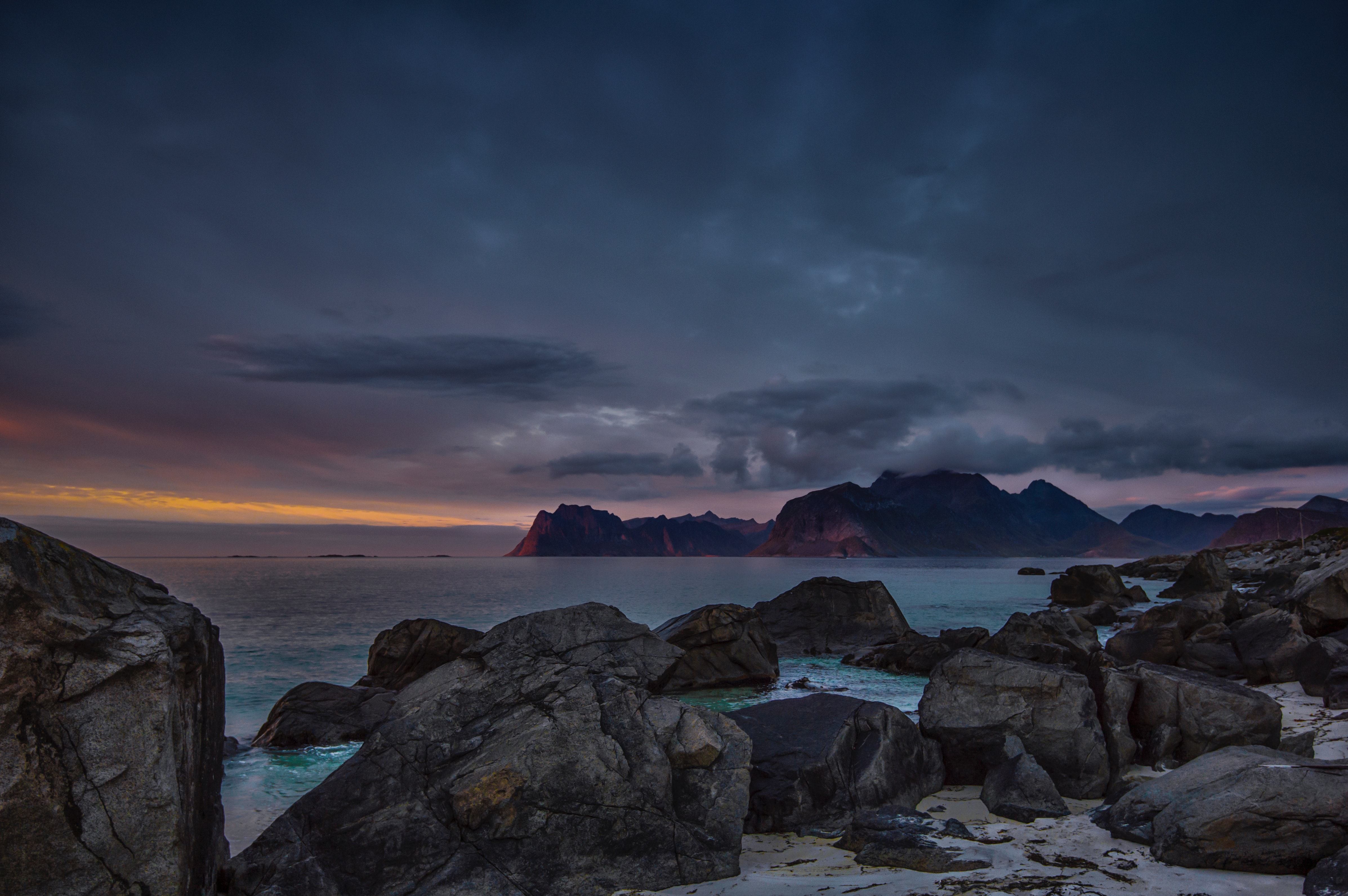 Lofoten Sunrise Near Sea Mountains Norway Island Wallpapers