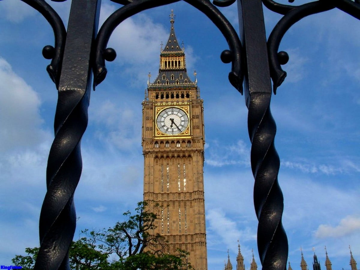 London Big Ben Minimalism Wallpapers