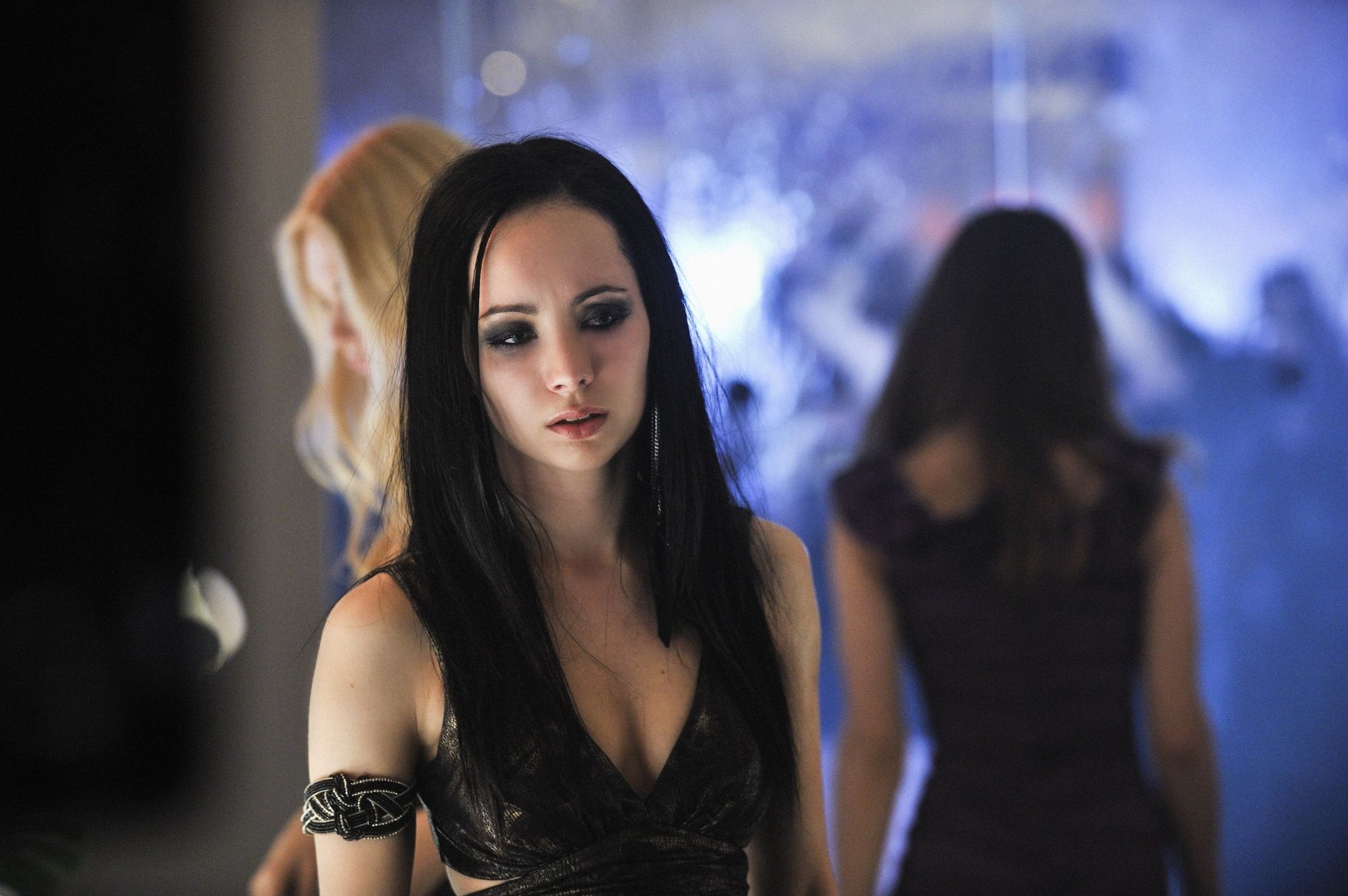 Lost Girl Wallpapers