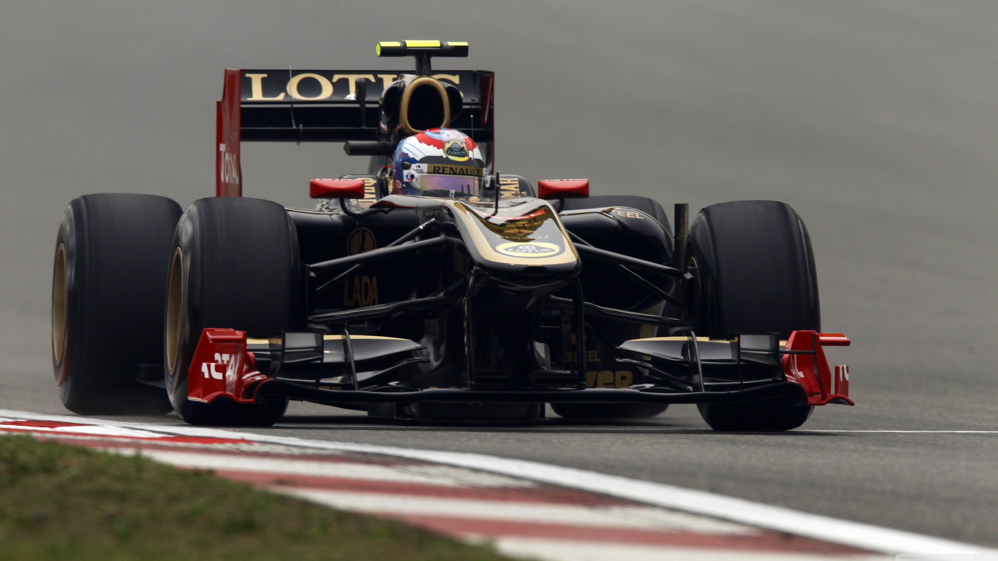 Lotus E21 Wallpapers