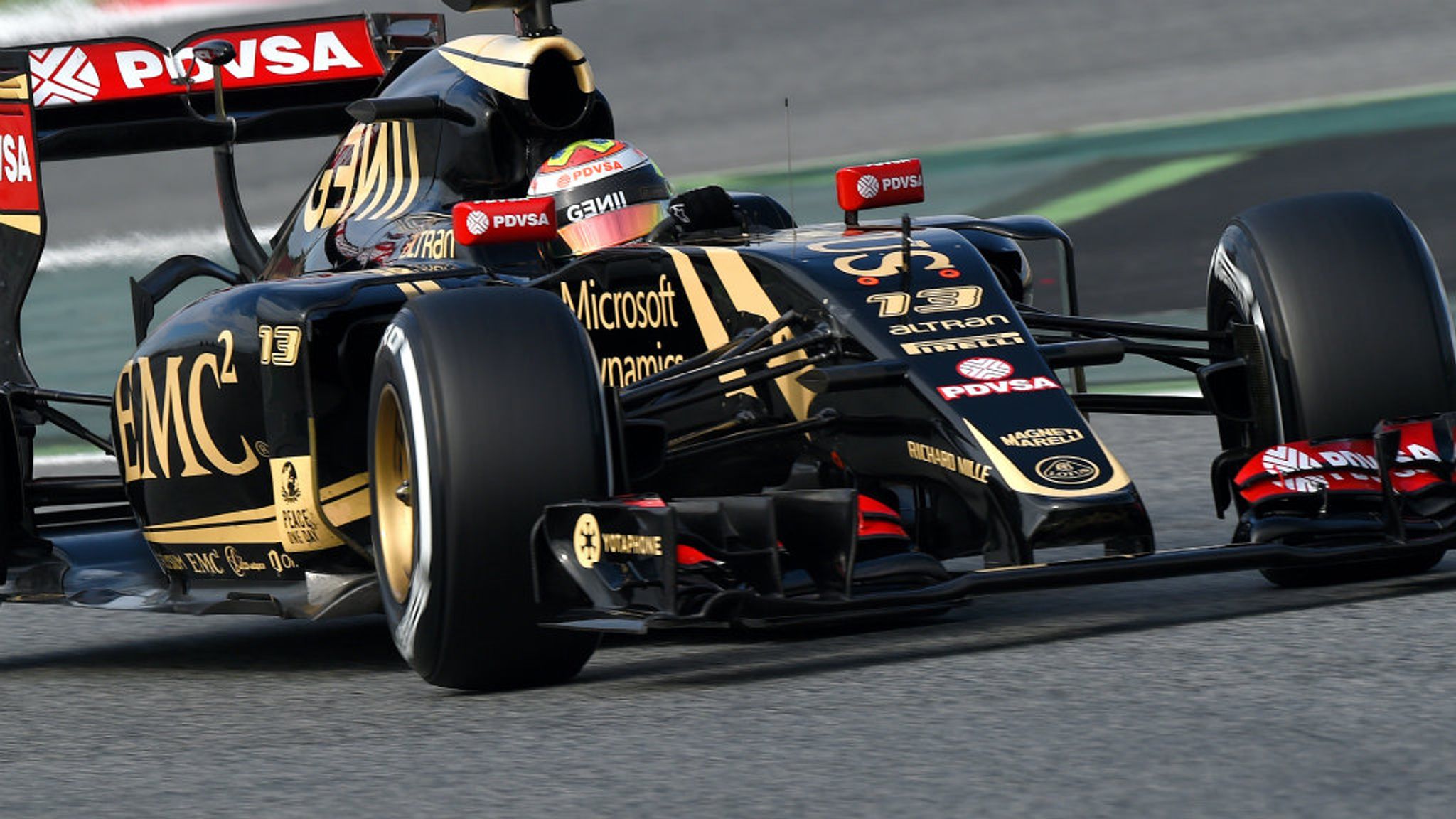 Lotus E23 Formula 1 Wallpapers