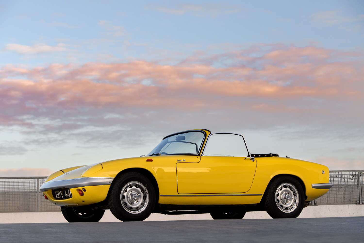 Lotus Elan Wallpapers