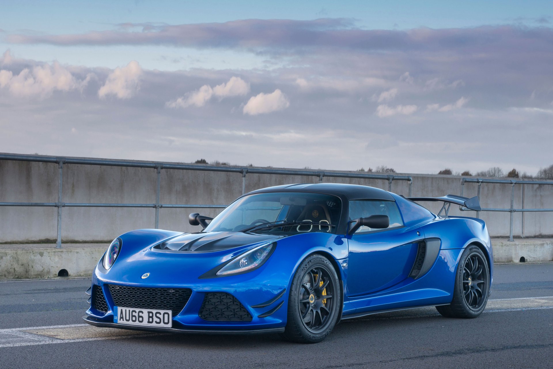 Lotus Exige Wallpapers