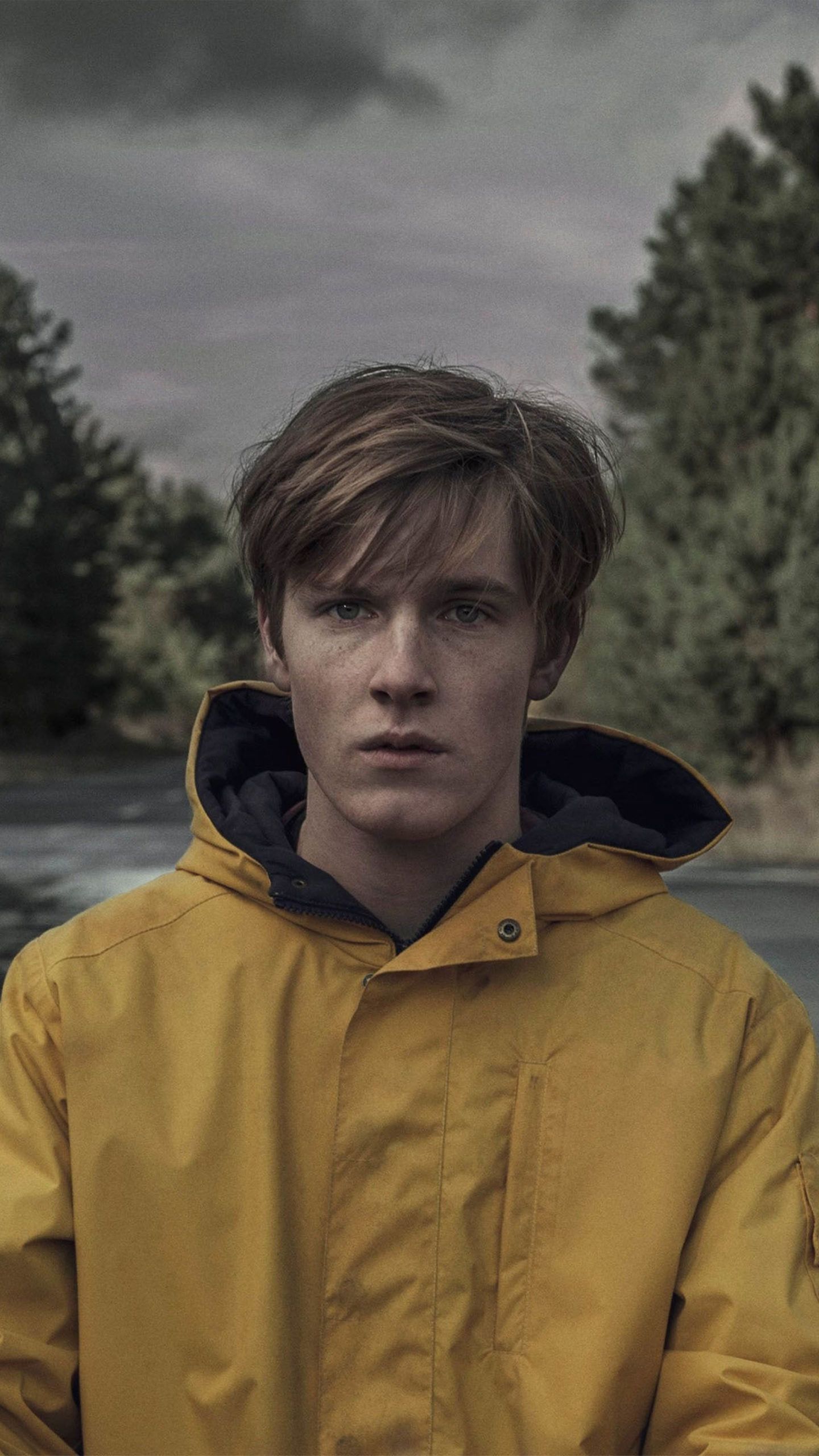 Louis Hofmann Netflix Dark Wallpapers