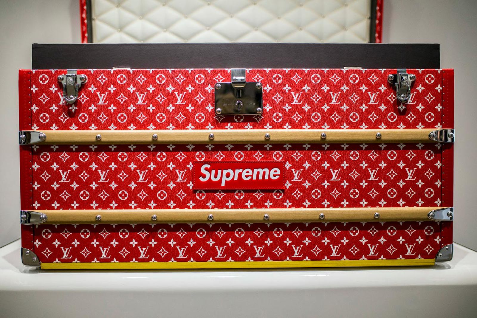 Louis Vuitton Supreme Print Wallpapers