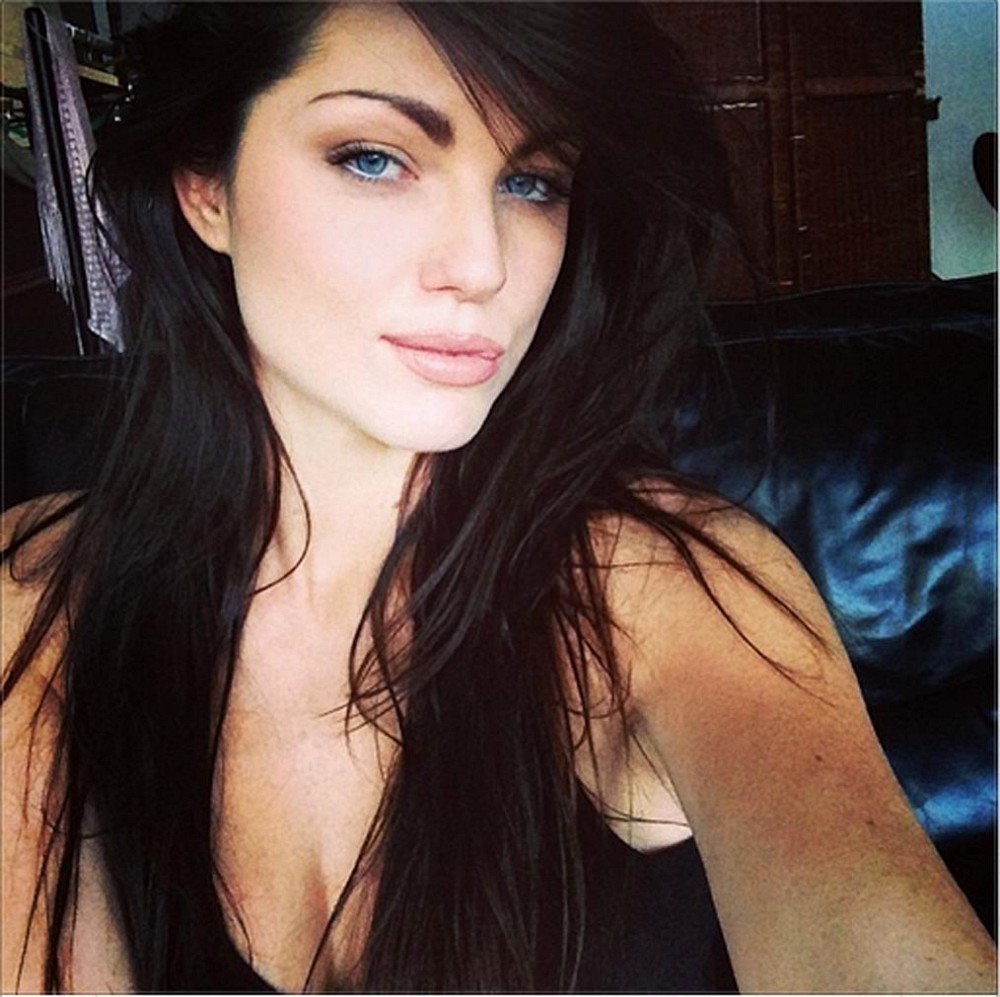 Louise Cliffe Wallpapers