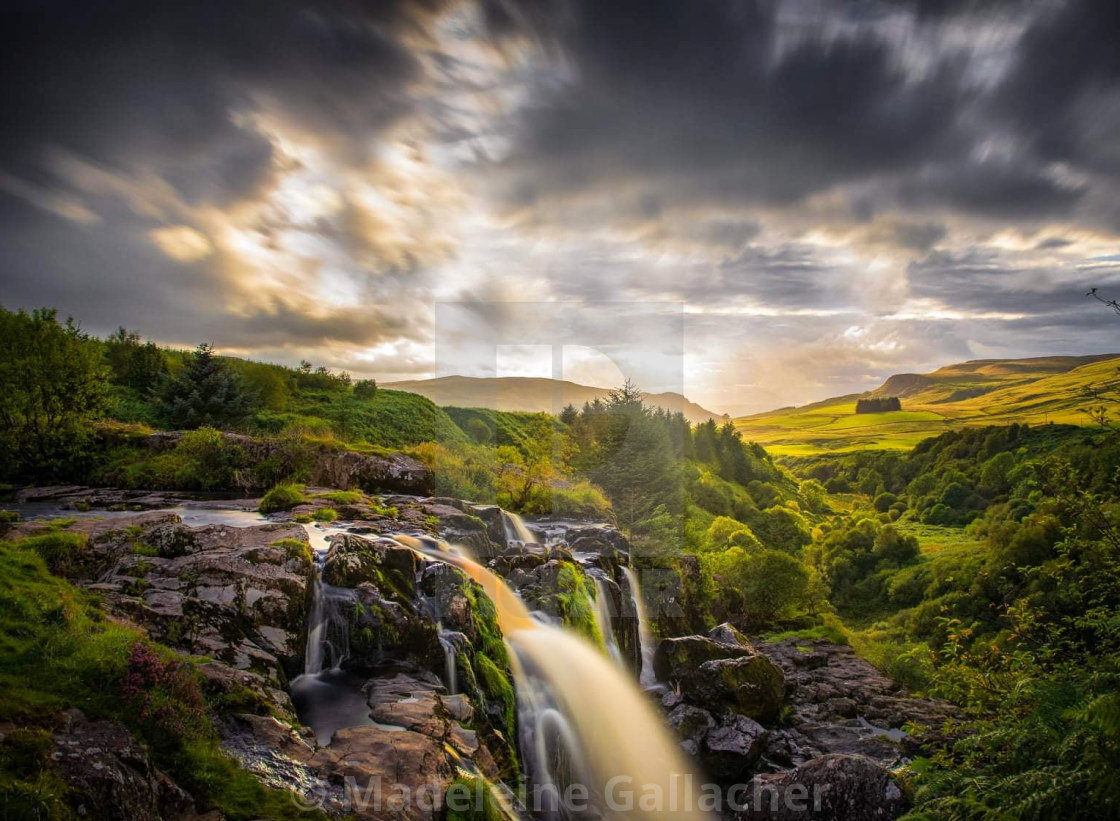 Loup Of Fintry Waterfall Wallpapers