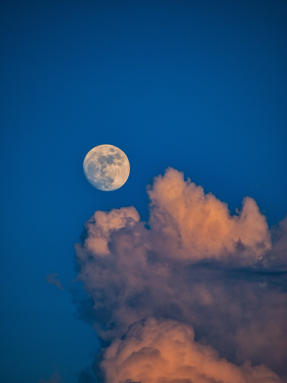 Love Beautiful Moon Images Wallpapers