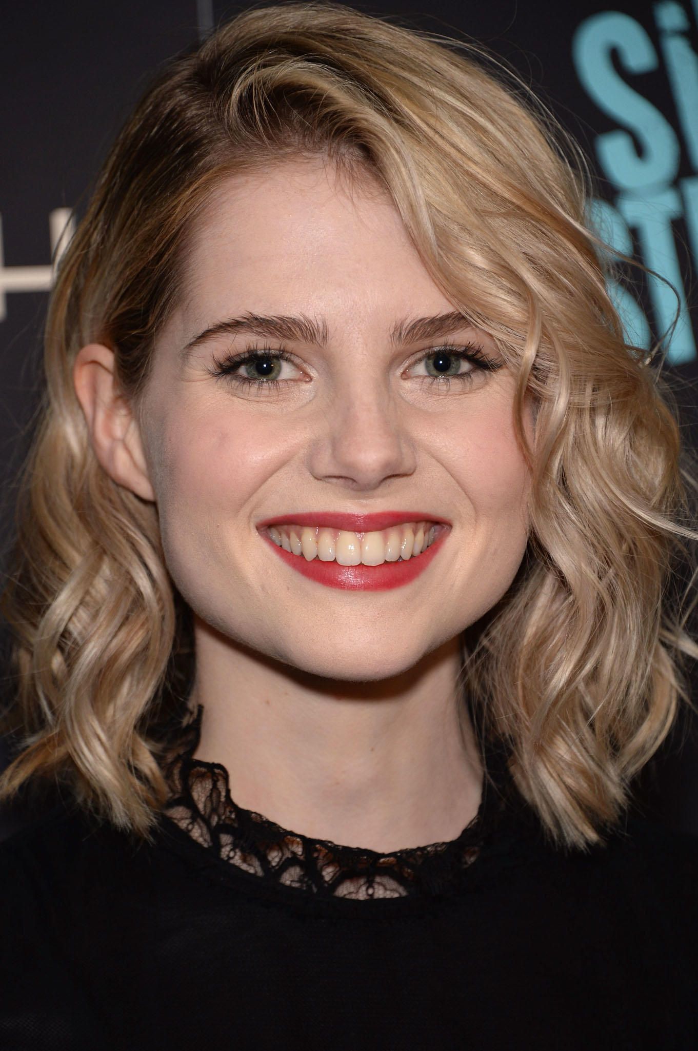 Lucy Boynton 4k Wallpapers