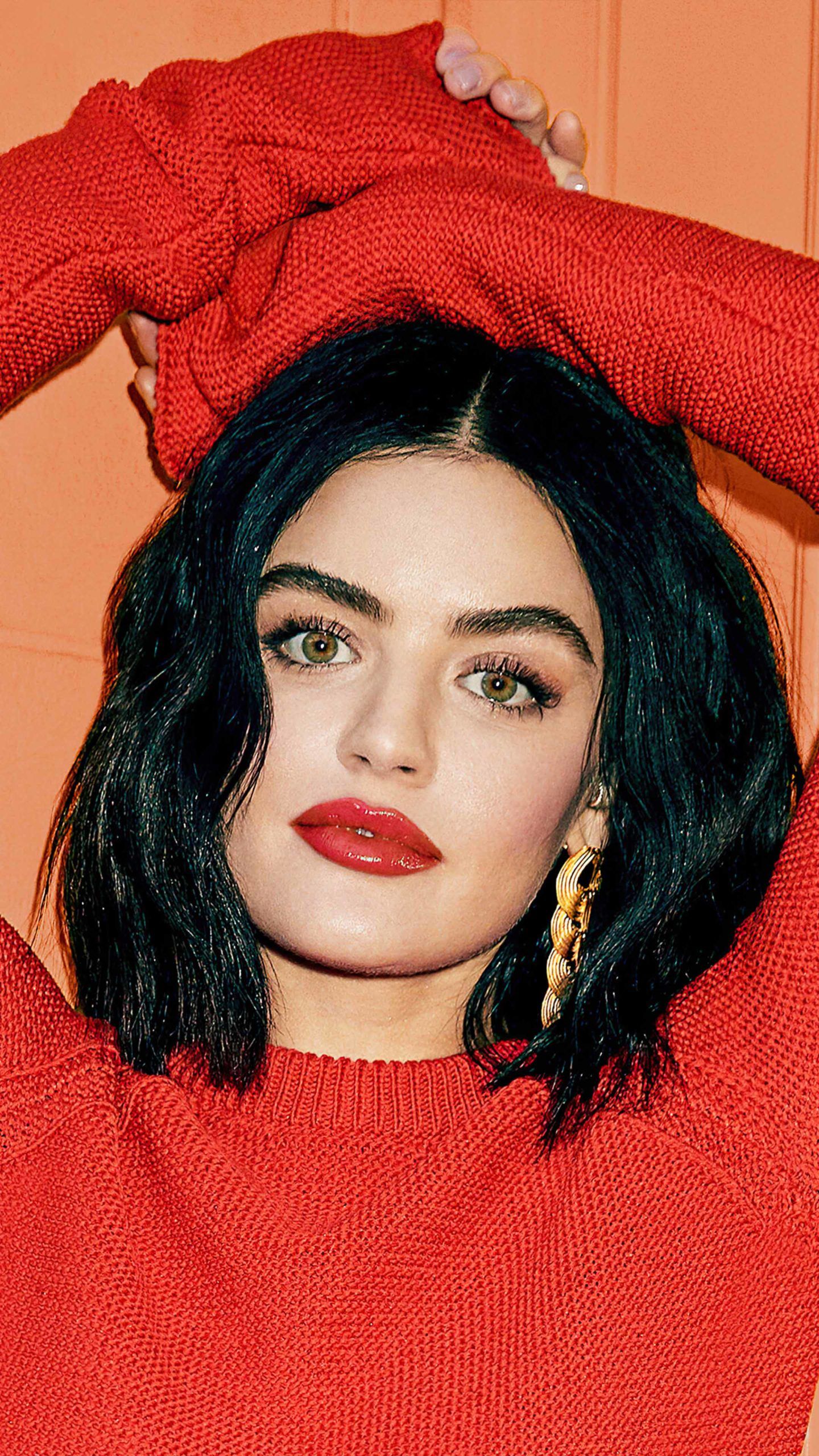 Lucy Hale Face Wallpapers