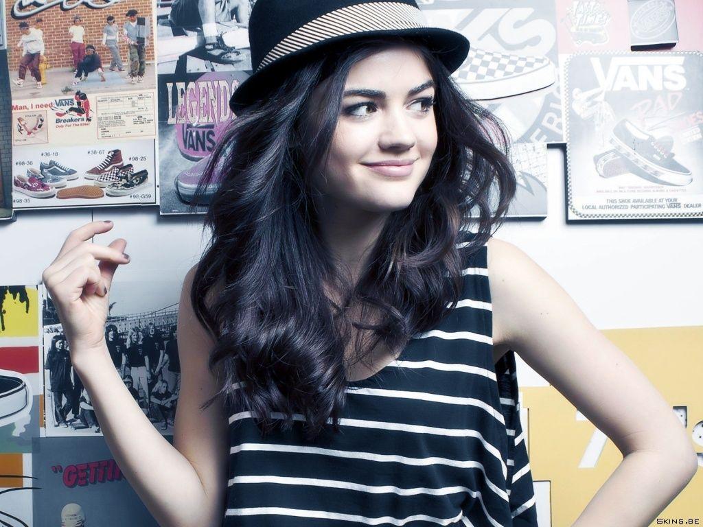 Lucy Hale in Bustle Magazine Wallpapers