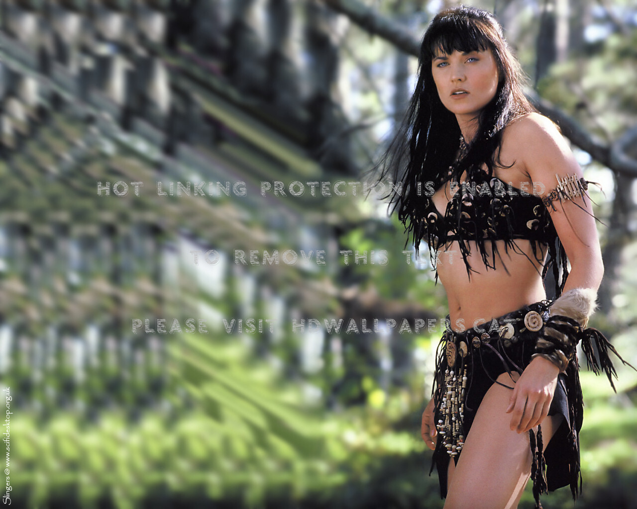 Lucy Lawless Wallpapers