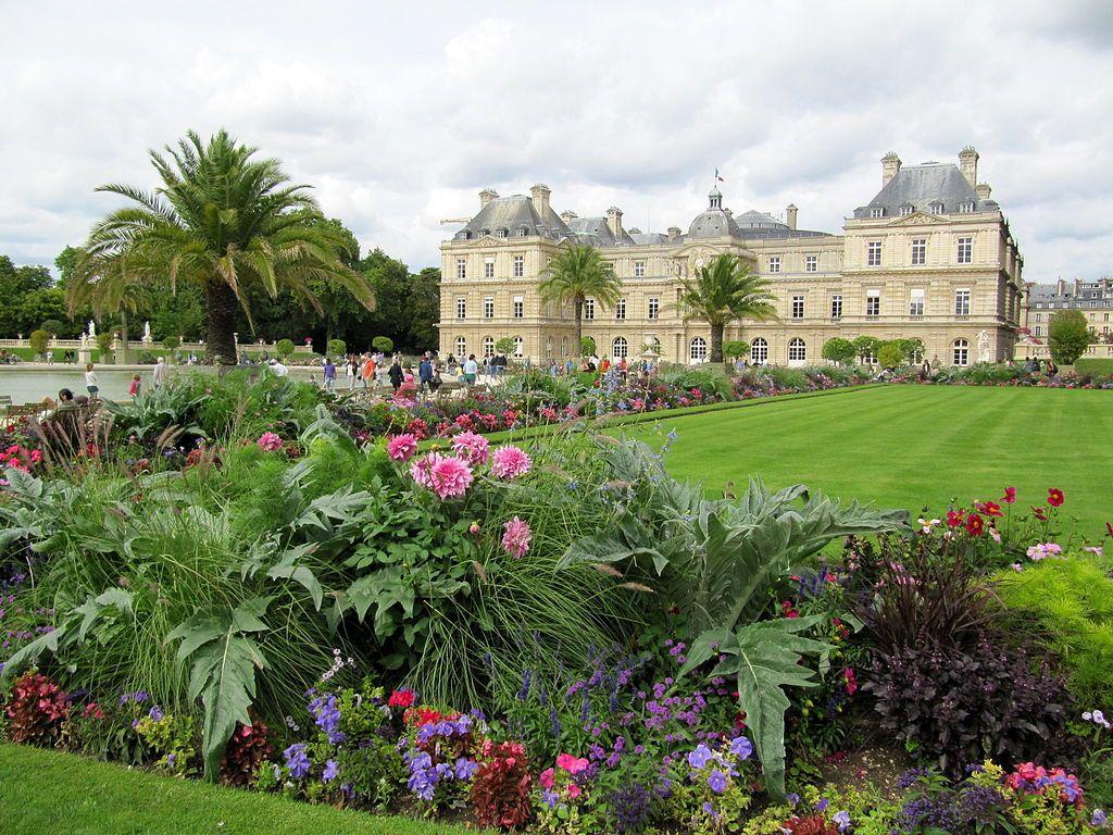 Luxembourg Palace Wallpapers