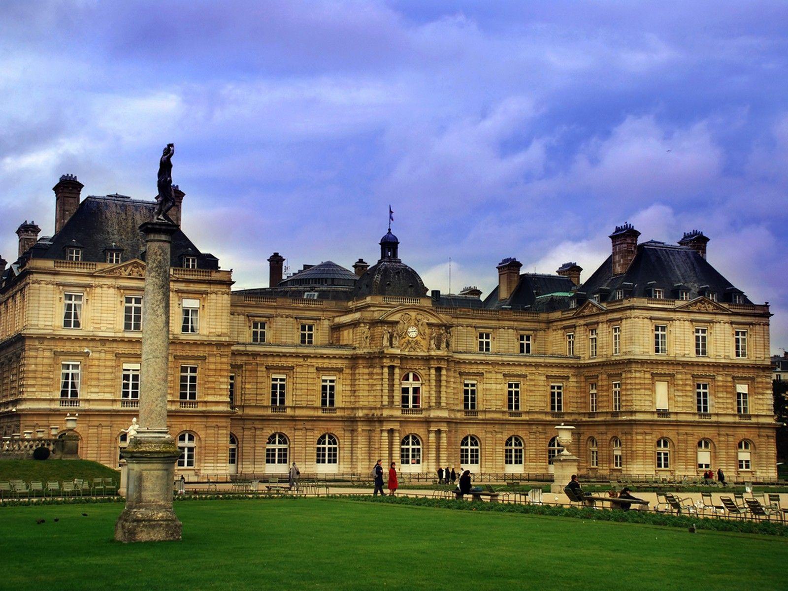 Luxembourg Palace Wallpapers