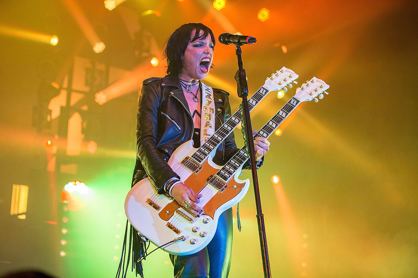 Lzzy Hale Wallpapers