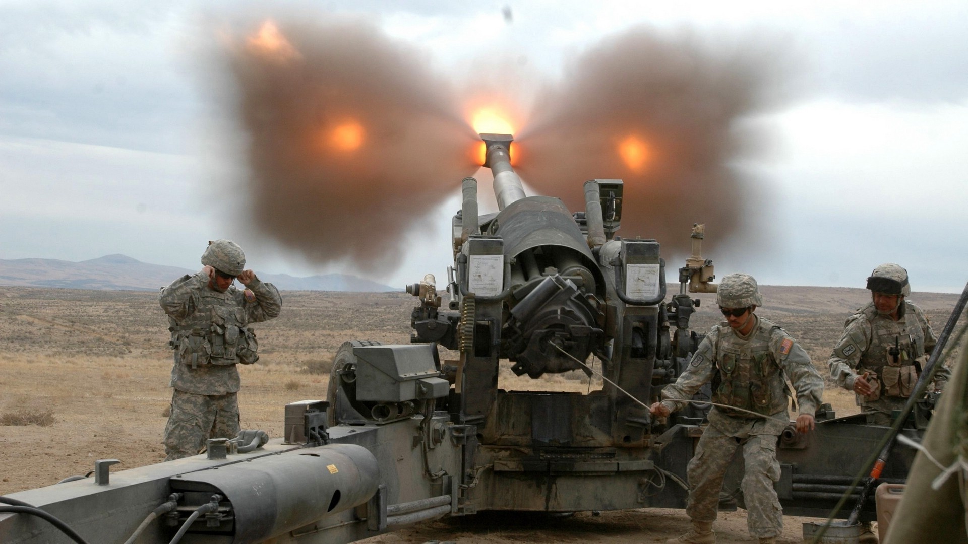 M101 Howitzer Wallpapers