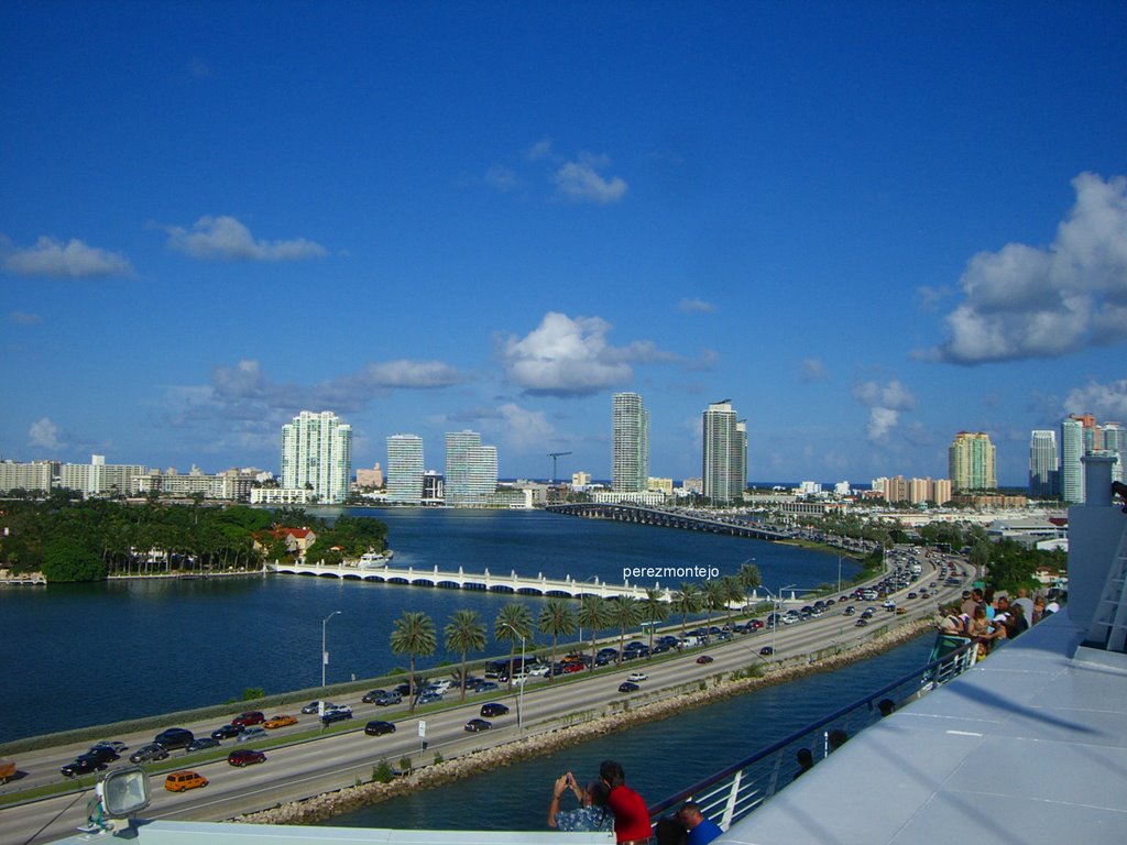 Macarthur Causeway Wallpapers