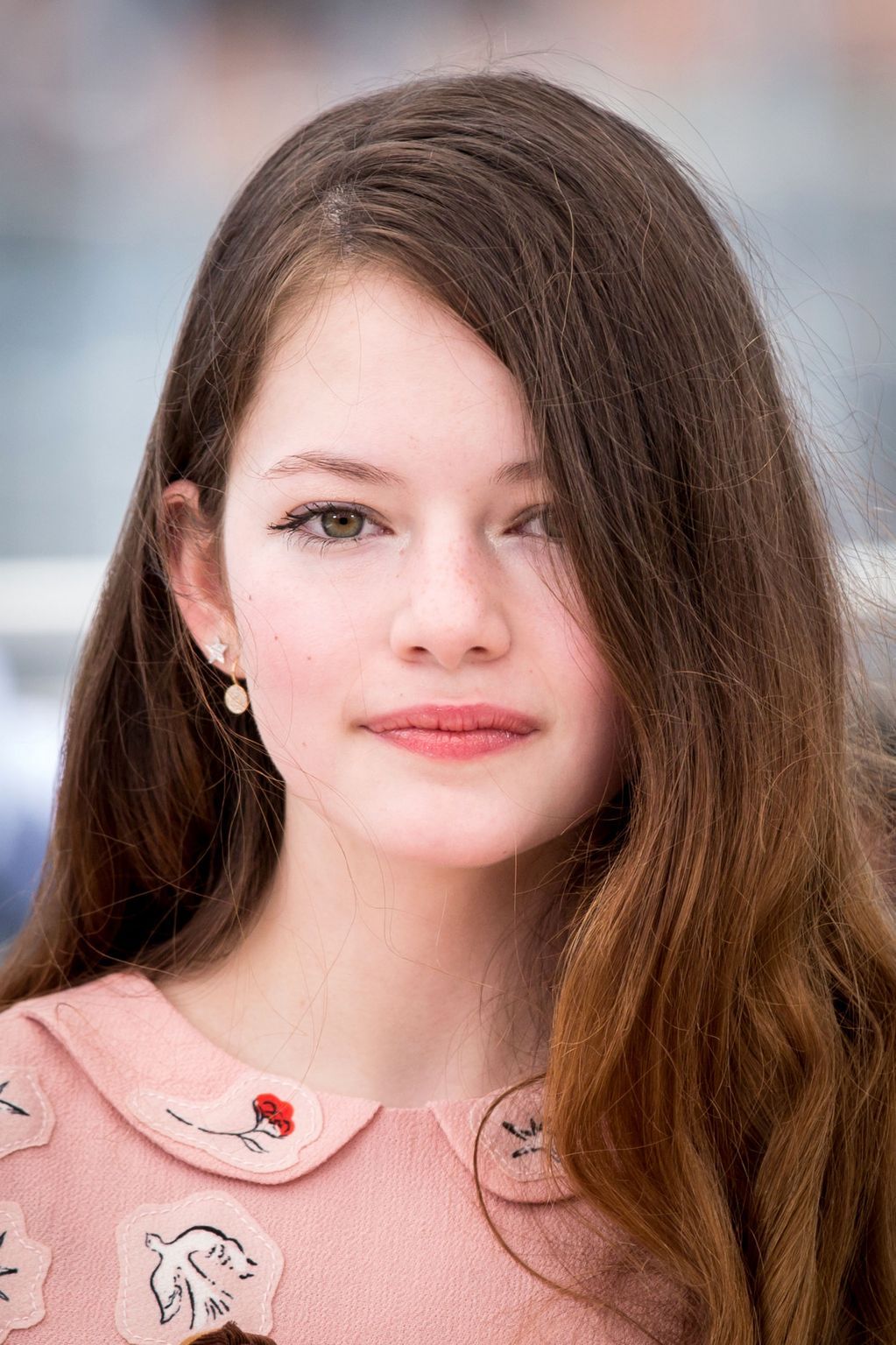 Mackenzie Foy Beautiful Wallpapers