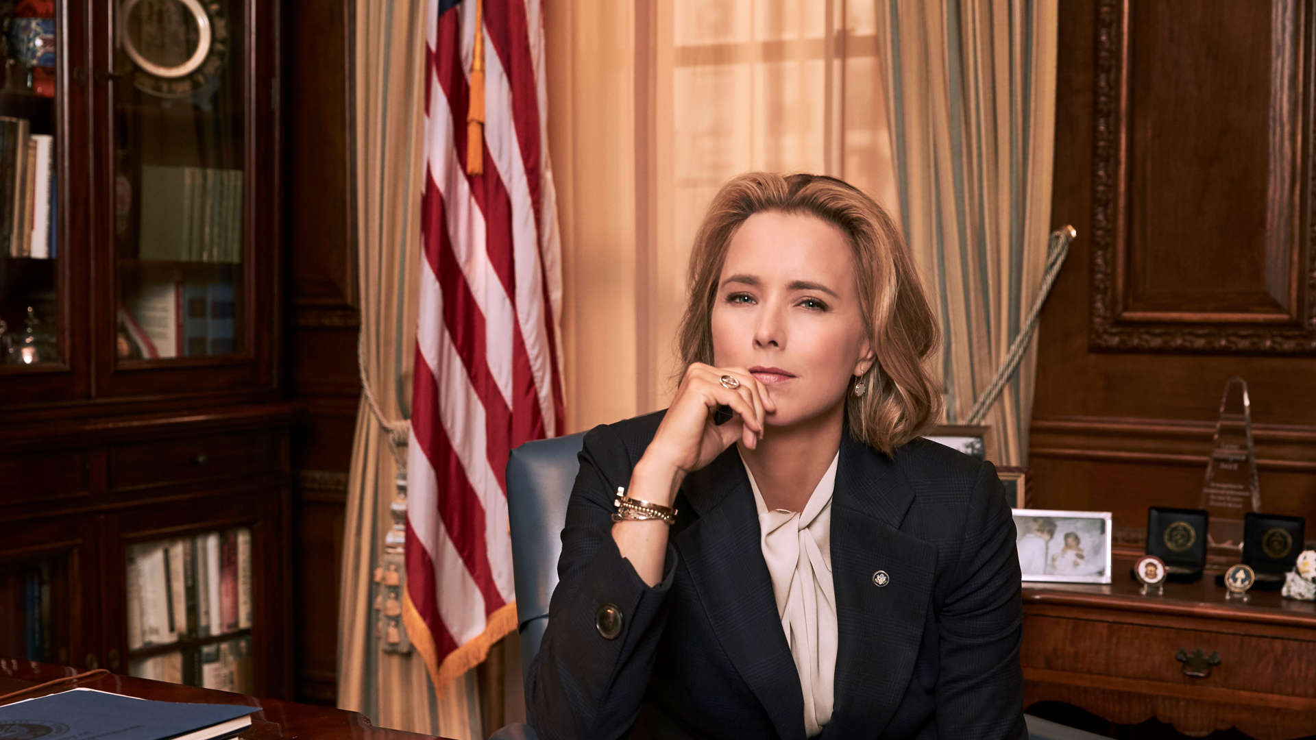 Madam Secretary Wallpapers