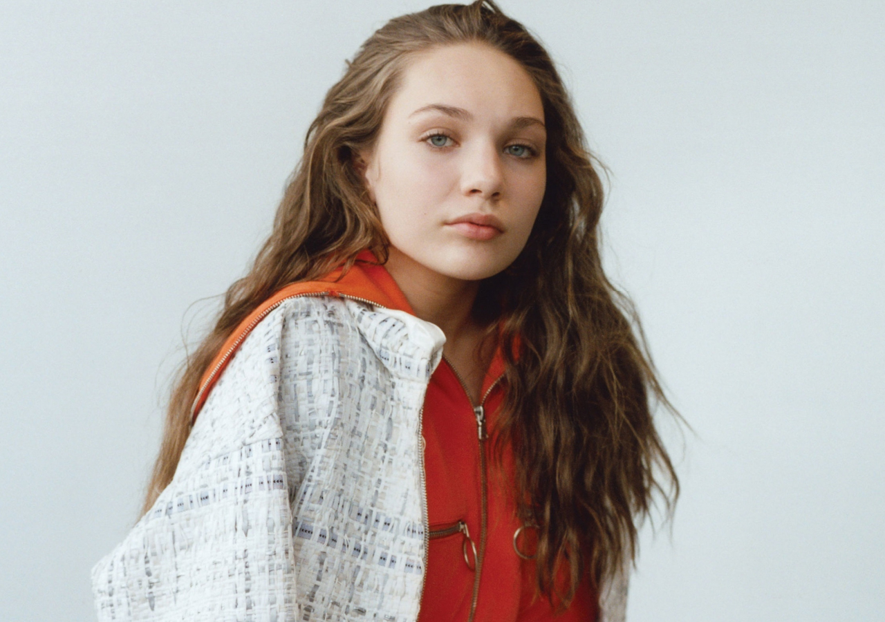 Maddie Ziegler Dancer Wallpapers