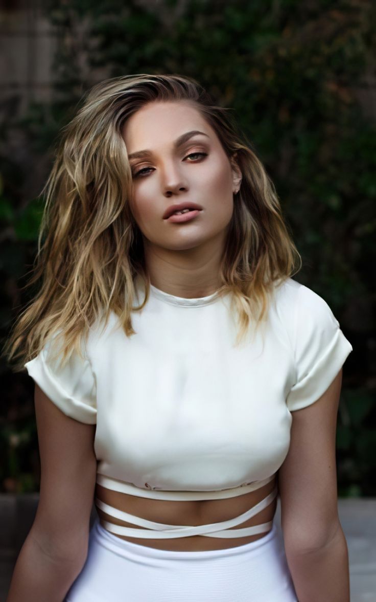 Maddie Ziegler Photoshoot 2020 Wallpapers