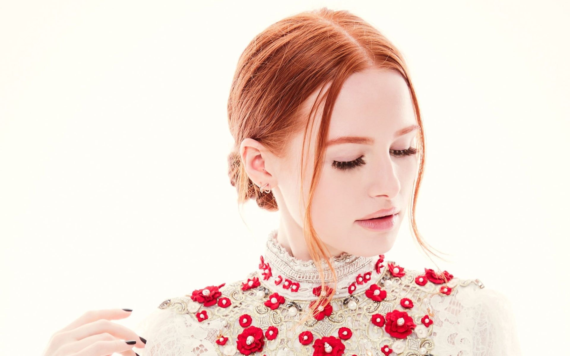 Madelaine Petsch 2020 Wallpapers