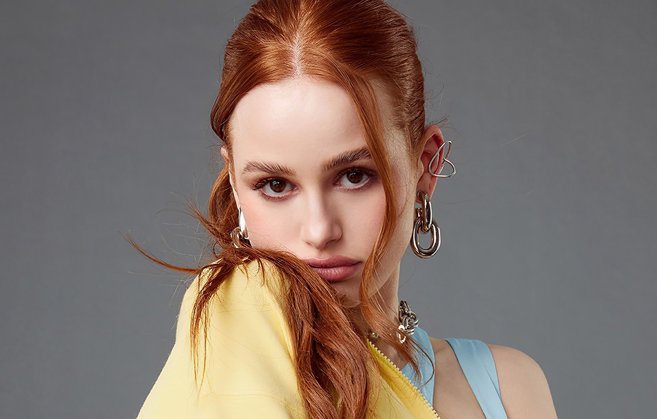 Madelaine Petsch Beautiful Wallpapers