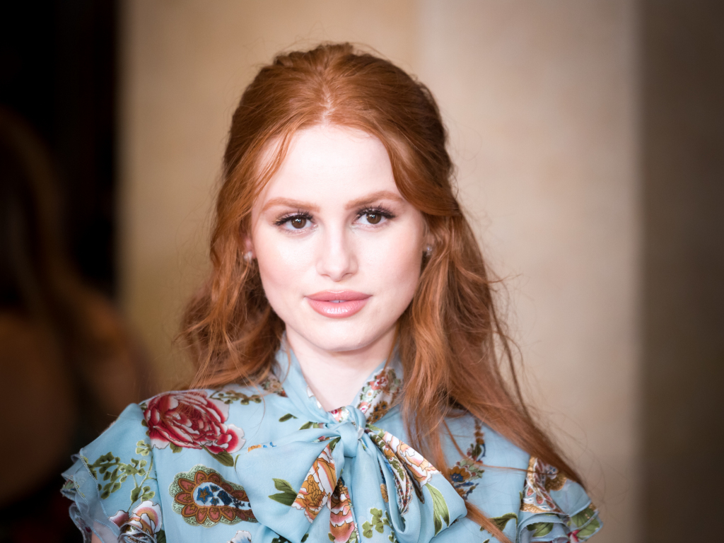 Madelaine Petsch Smiling Wallpapers