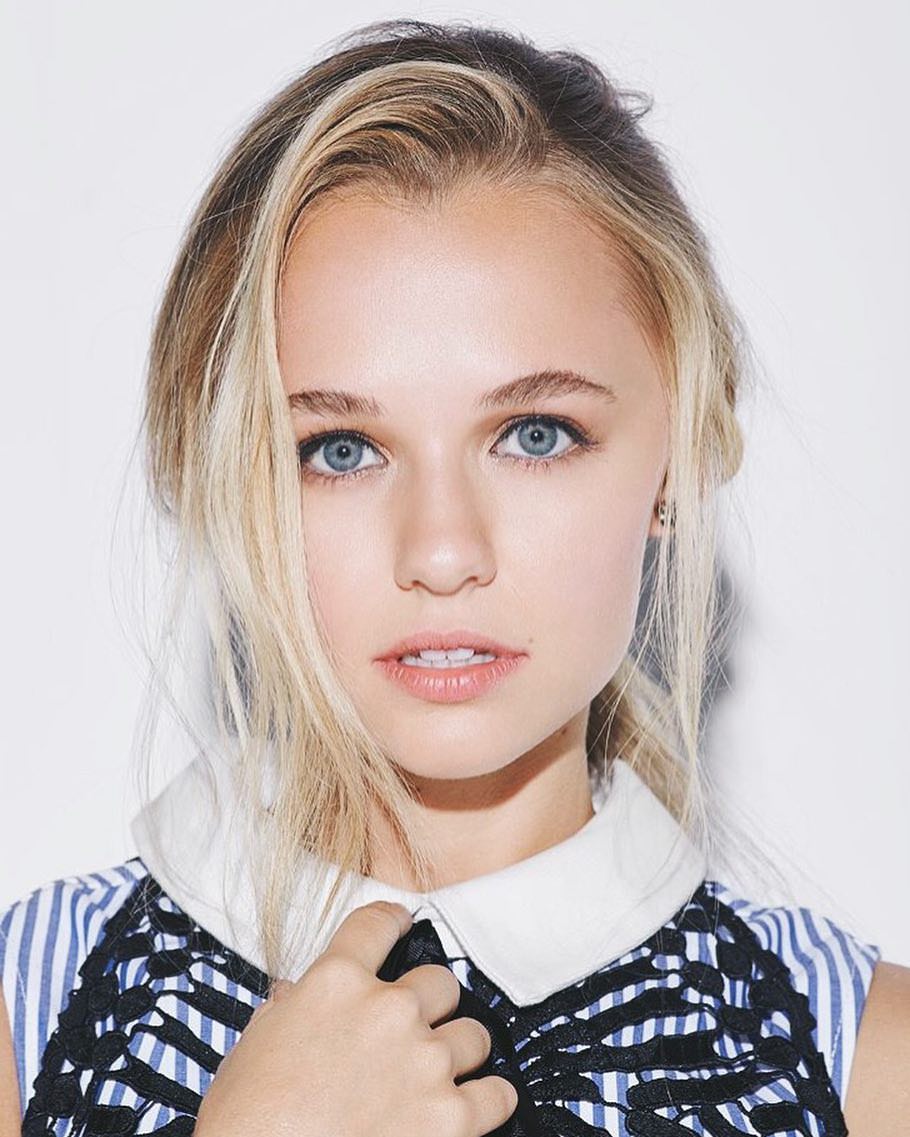 Madison Iseman Wallpapers