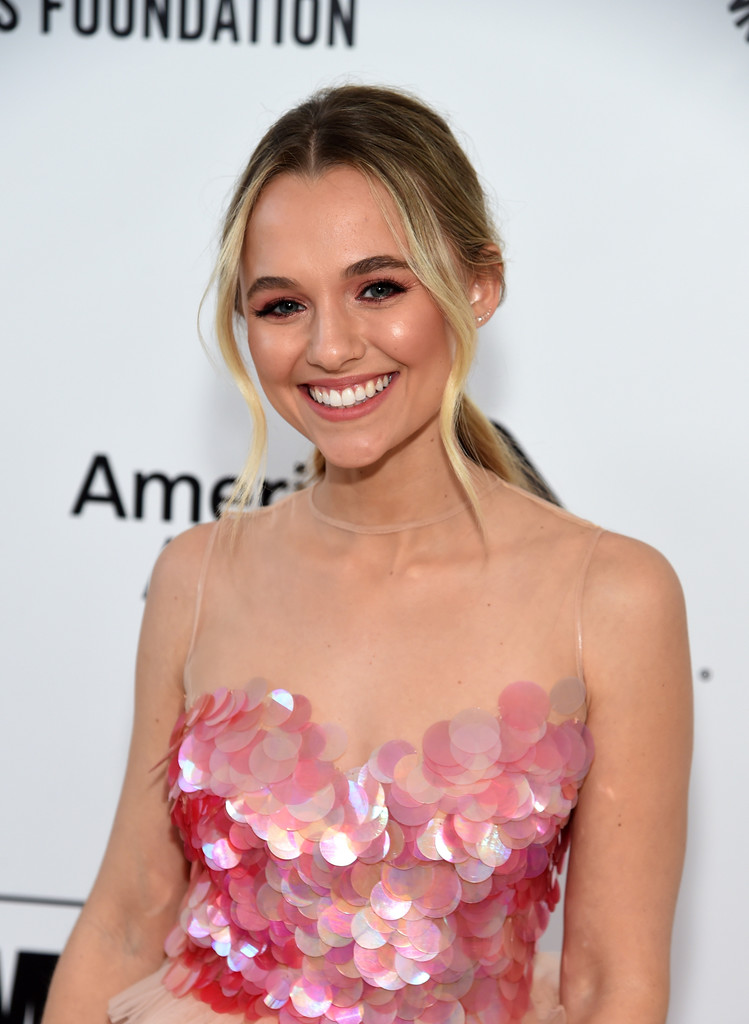 Madison Iseman Wallpapers