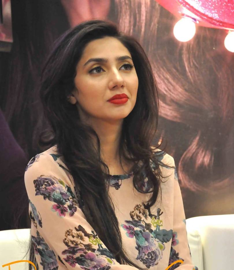 Mahira Khan Wallpapers