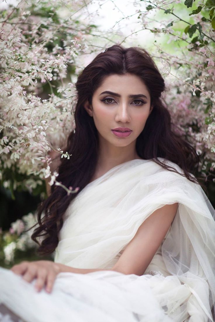 Mahira Khan Wallpapers