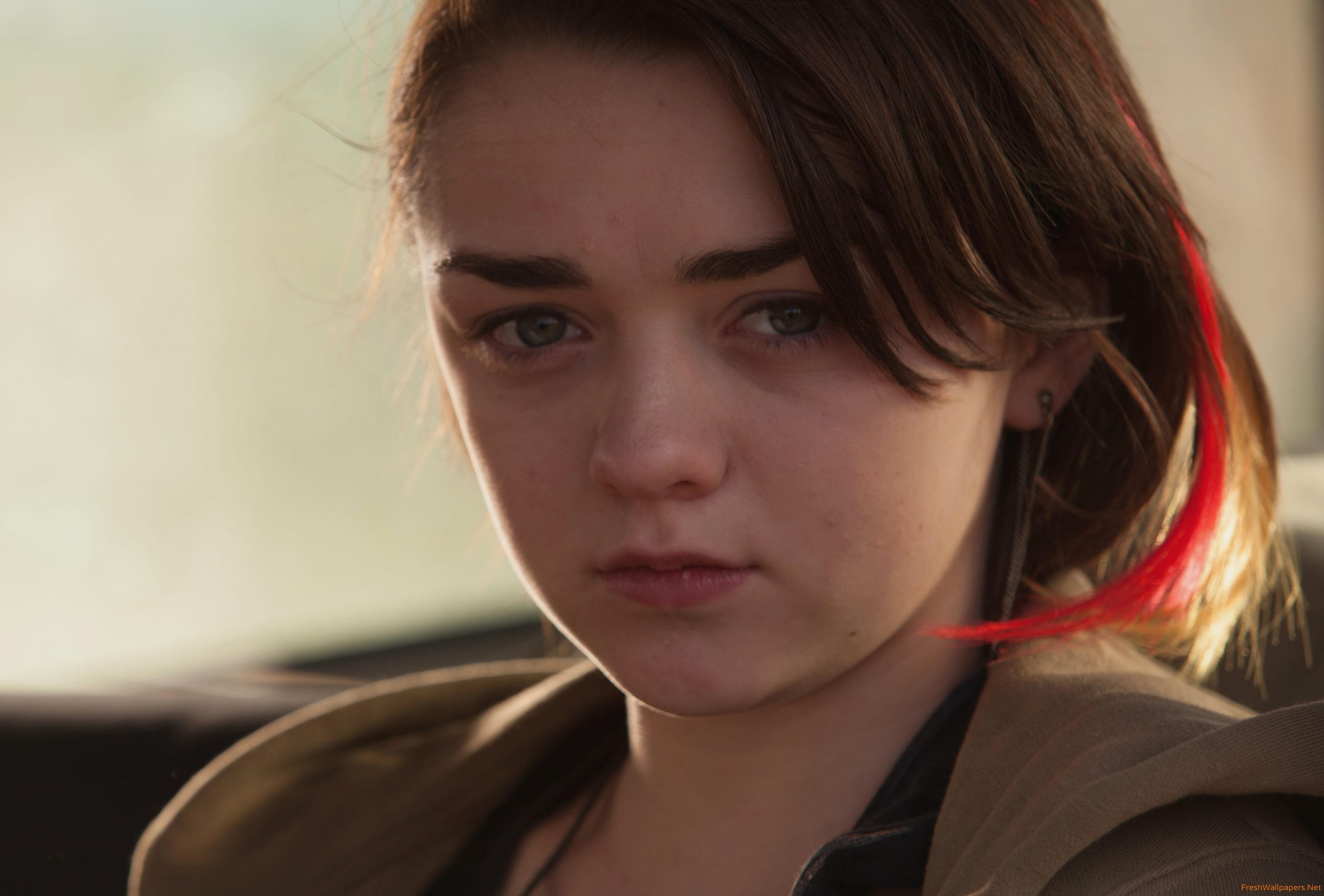 Maisie Williams Face Wallpapers